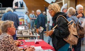 Le forum des associations🎭

Le Forum des associations culturelles, patrimoniales et de loisirs s’est tenu aujourd’hui au Kursaal !

Une belle occasion, à l’heure de la rentrée, de rencontrer les associations berckoises, découvrir leurs activités et trouver celles qui rythmeront les prochains mois.